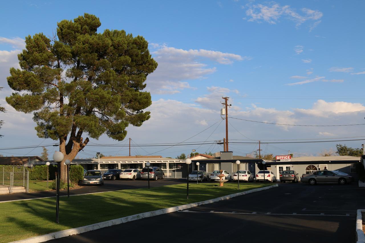 New Corral Motel Victorville Exteriör bild